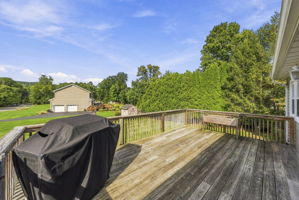 Two Tier Entertaining Living & Entertaining