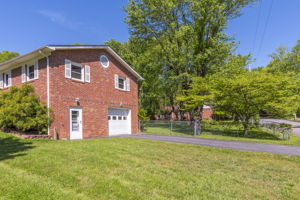  22 Melrose St, Waynesville, NC 28786, US Photo 21