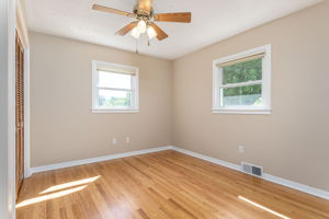  22 Melrose St, Waynesville, NC 28786, US Photo 12