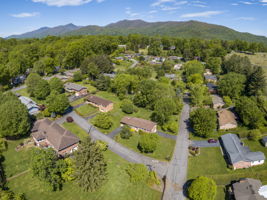  22 Melrose St, Waynesville, NC 28786, US Photo 24