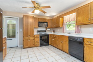  22 Melrose St, Waynesville, NC 28786, US Photo 10