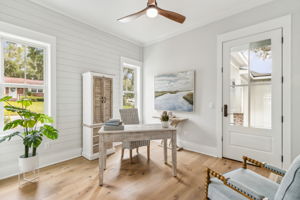 Bedroom / Office