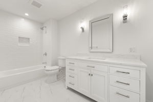  Photo 49