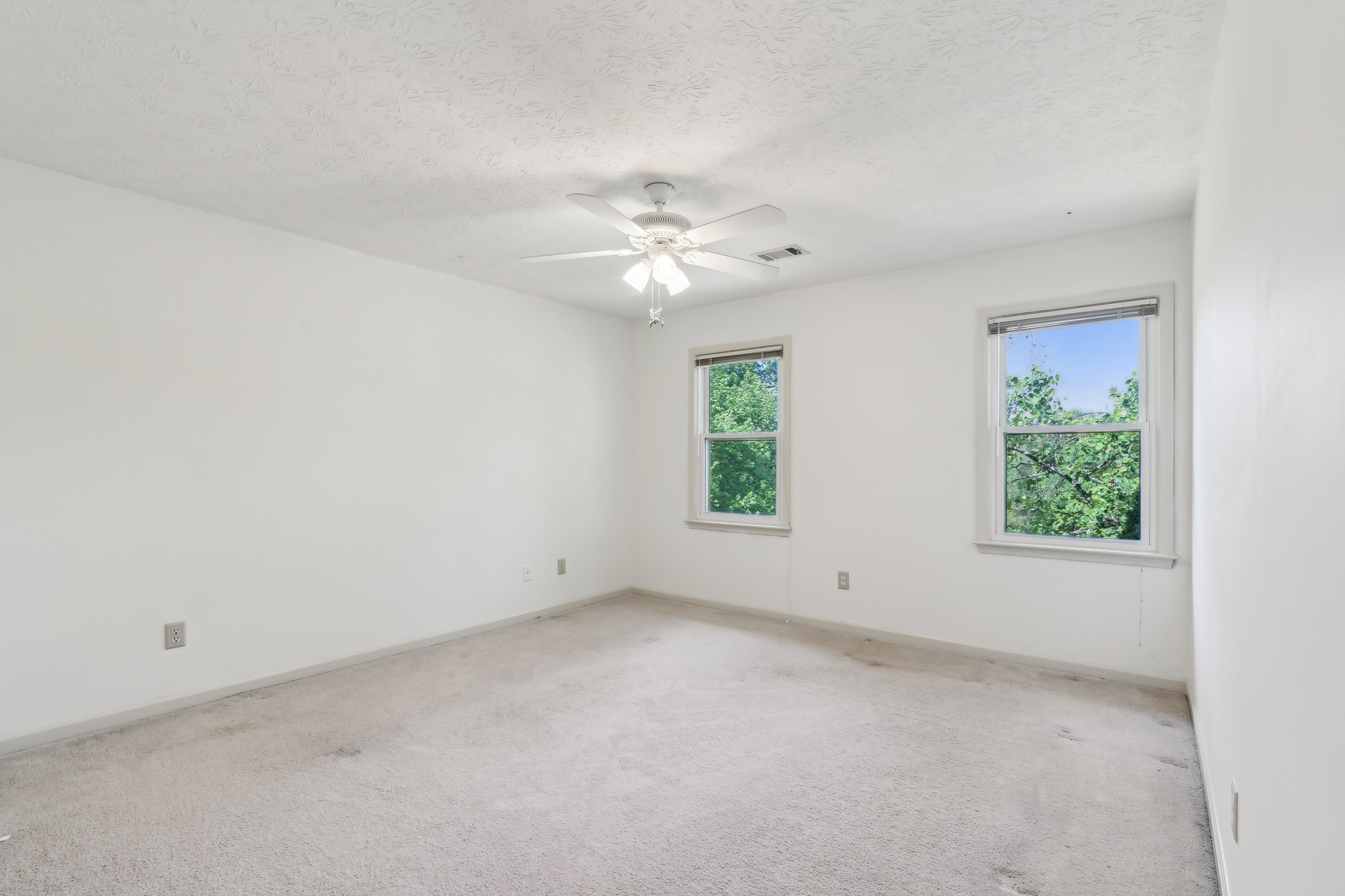 Local_Flavor_Films-22 Oakwood Hills Dr, Suwanee, GA 30024-230.jpg