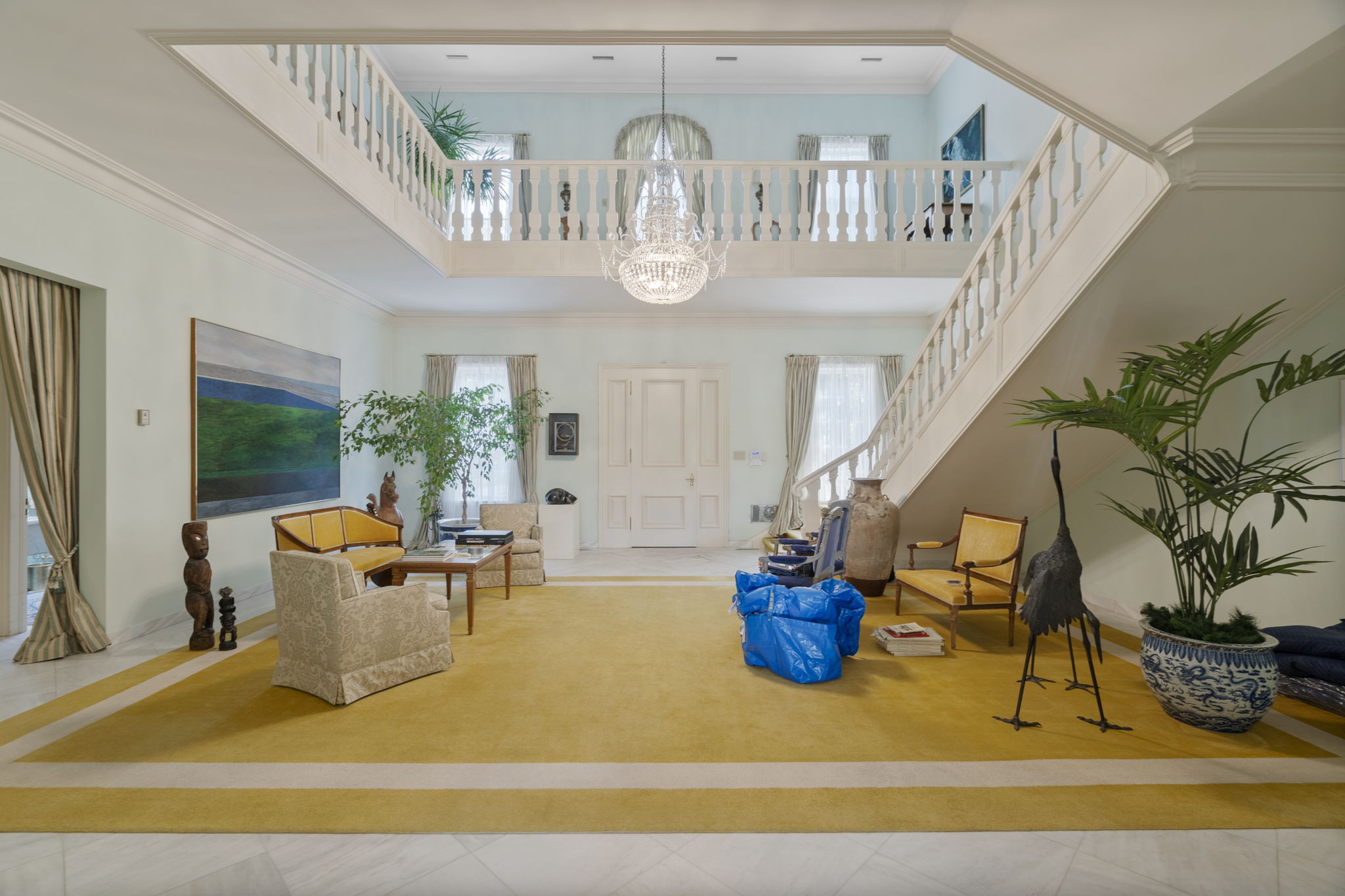 22 Park Ln Cir Toronto, ON M3B 1Z7