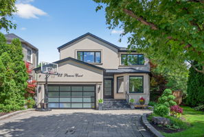 22 Parsons Ct, Vaughan ON