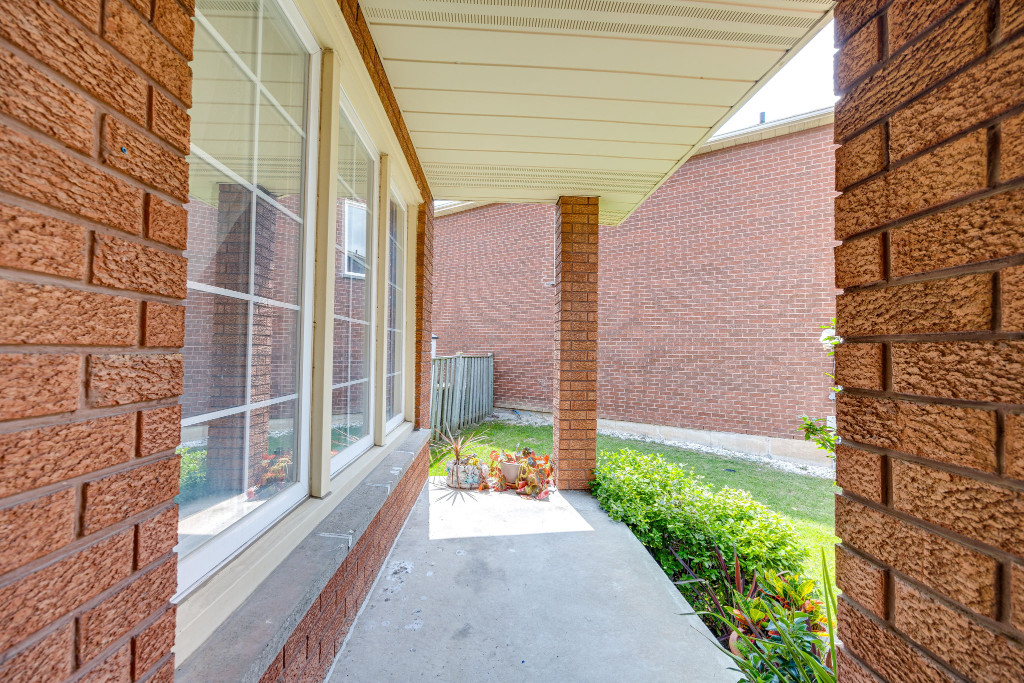 Brampton property showcase — delivered property photograph 4