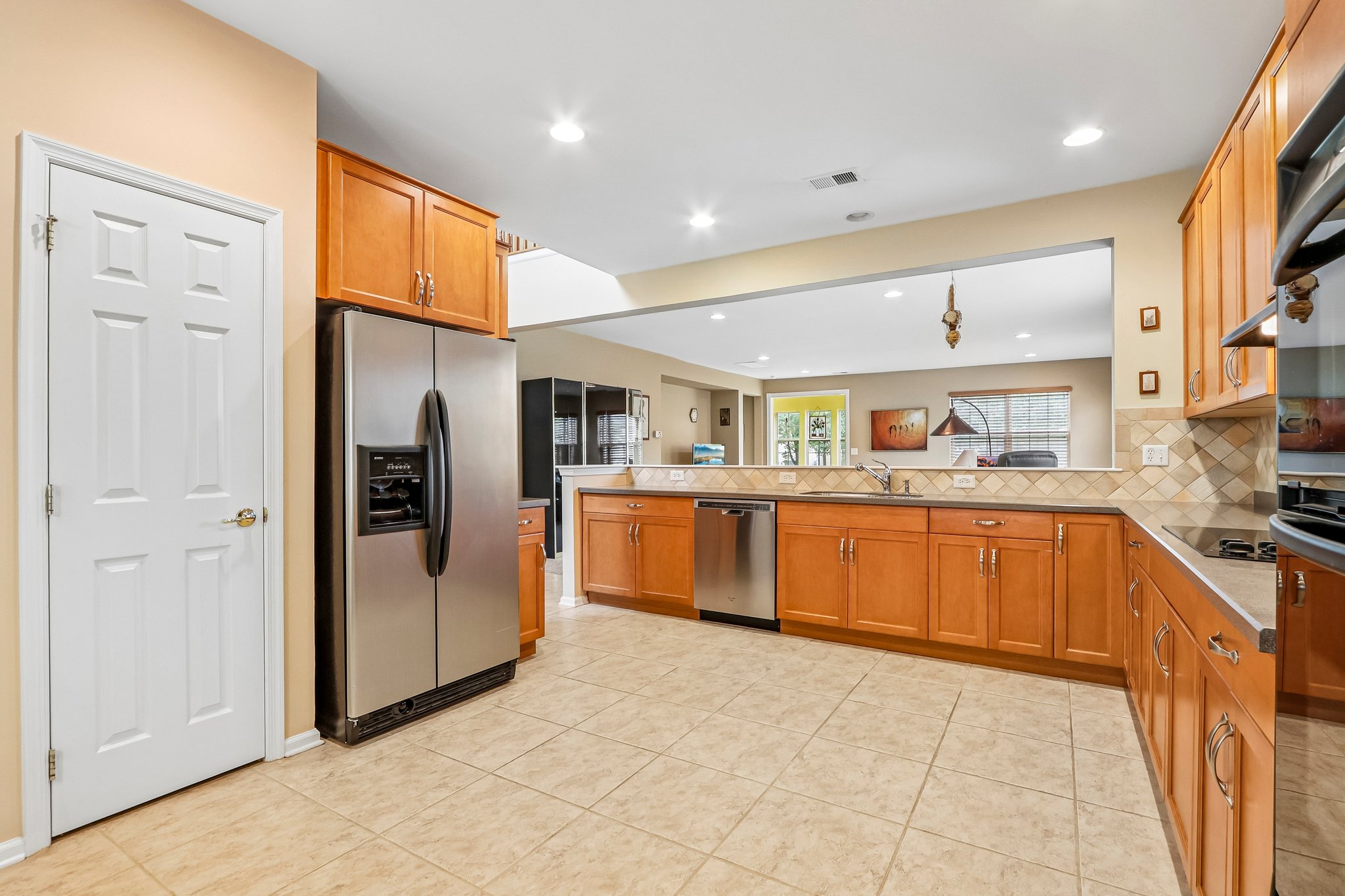 22 Portofino Dr-S0309-022.jpg