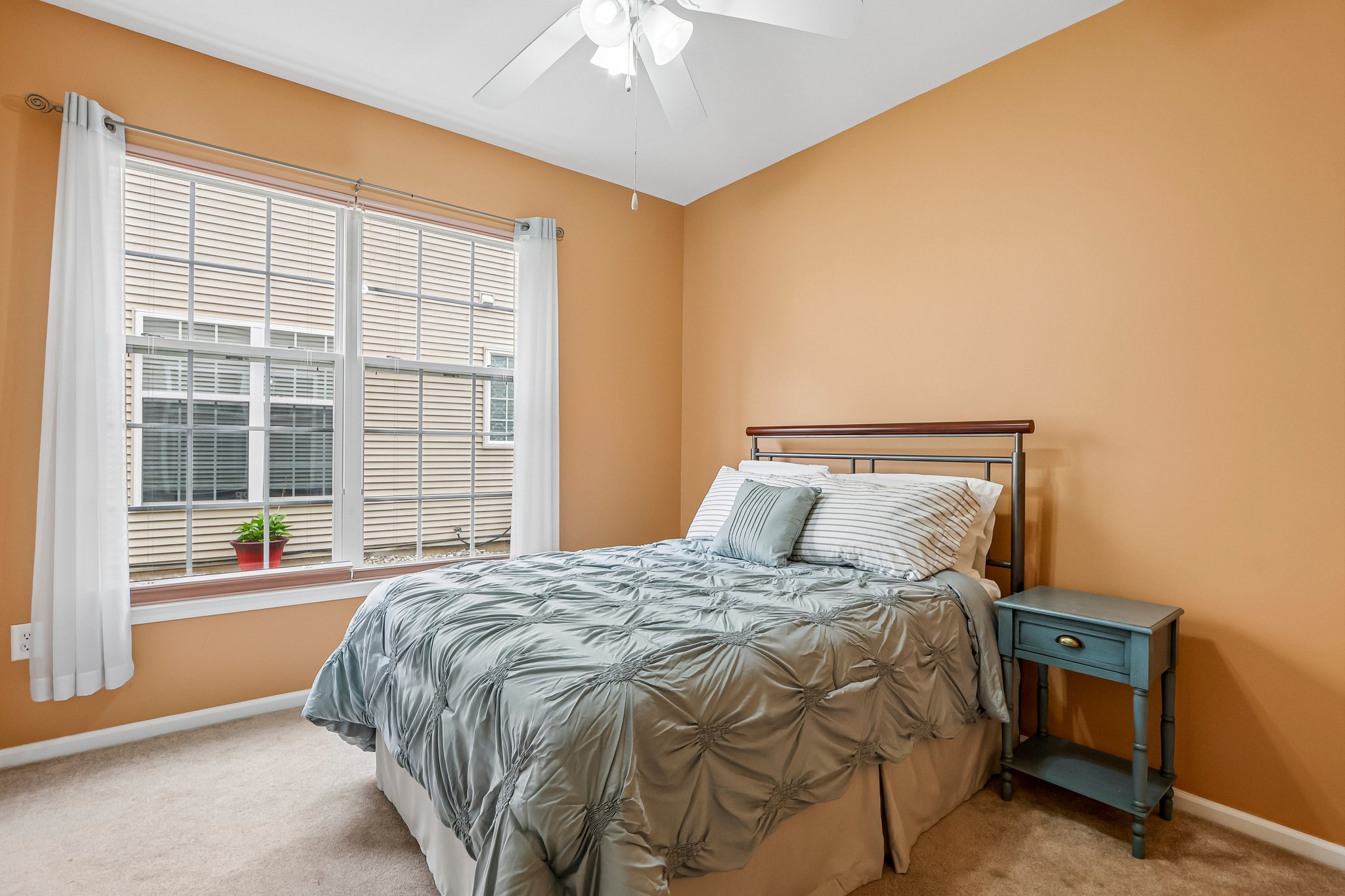 22 Portofino Dr-S0309-036.jpg