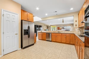 22 Portofino Dr-S0309-022.jpg
