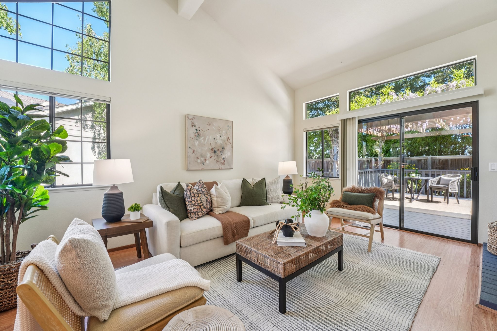 Saint Mathew Ct-S2103-008.jpg