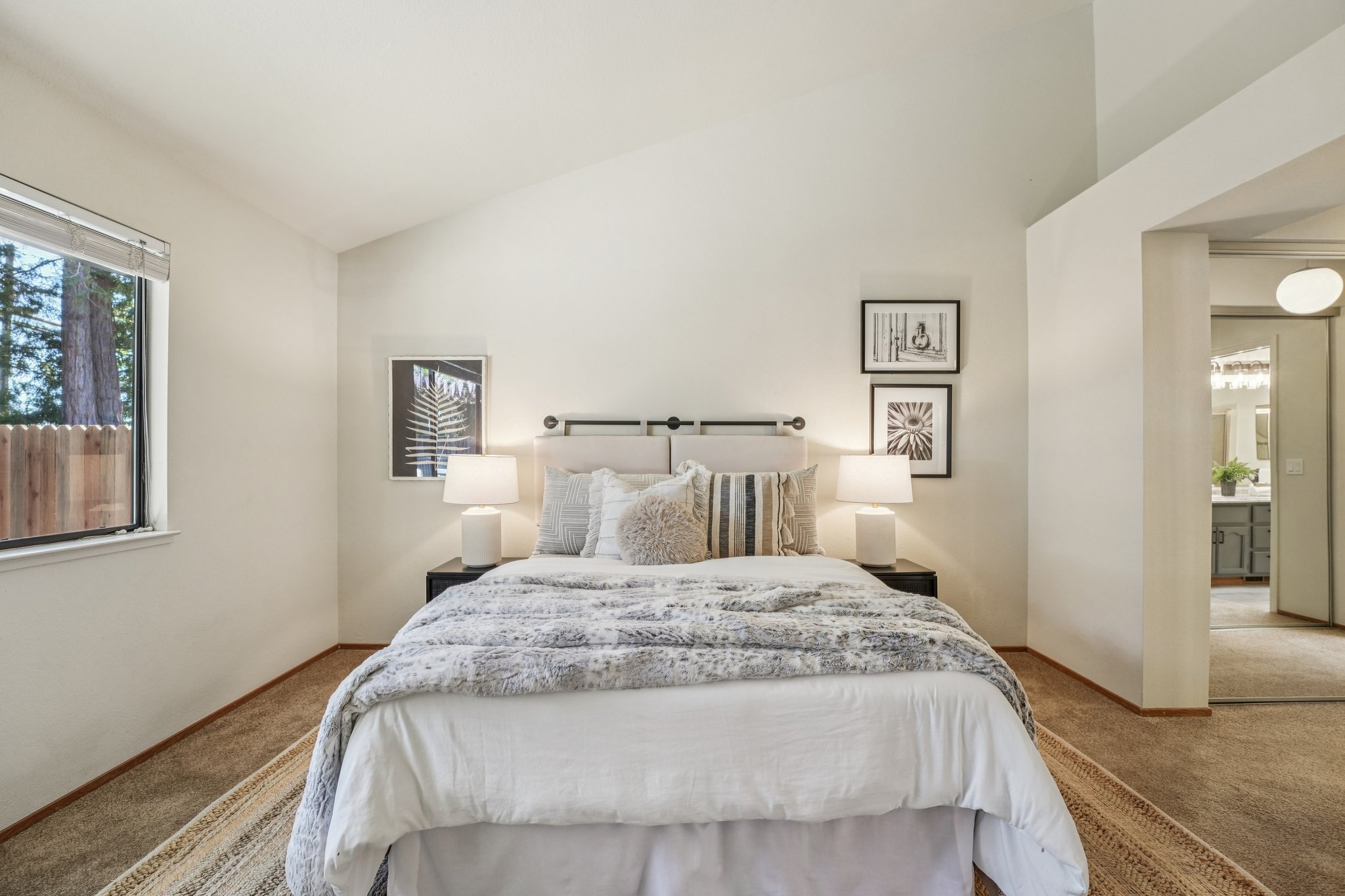 Saint Mathew Ct-S2103-028.jpg