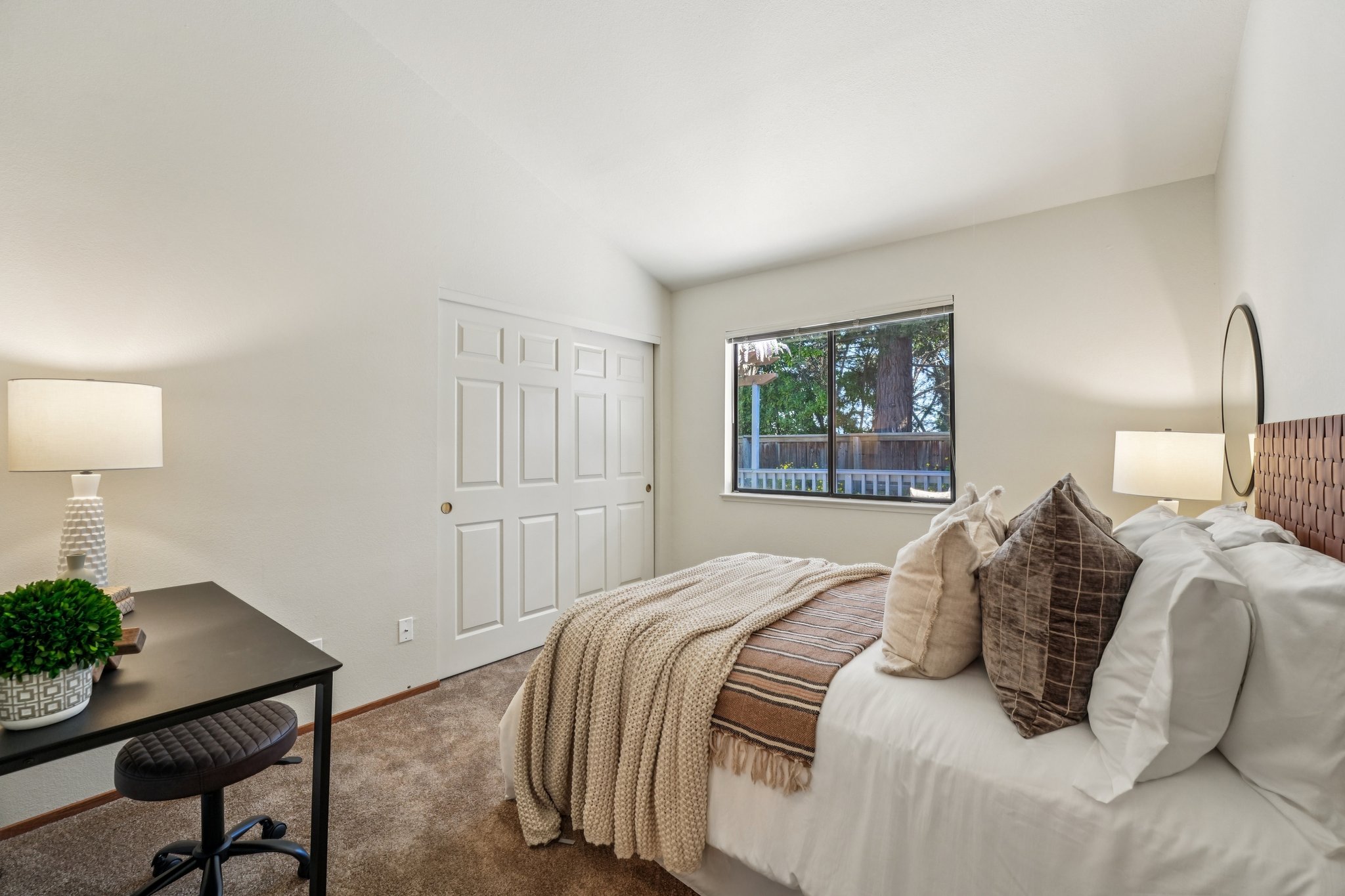 Saint Mathew Ct-S2103-035.jpg