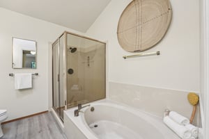 Saint Mathew Ct-S2103-030.jpg