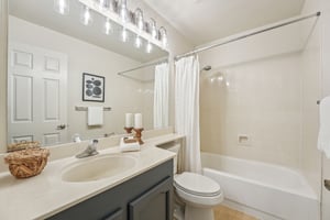 Saint Mathew Ct-S2103-034.jpg