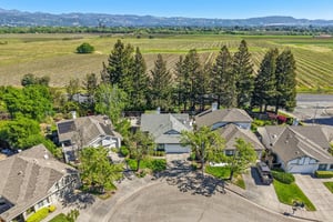 Saint Mathew Ct-S2103-052.jpg