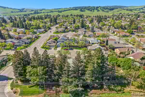 Saint Mathew Ct-S2103-057.jpg