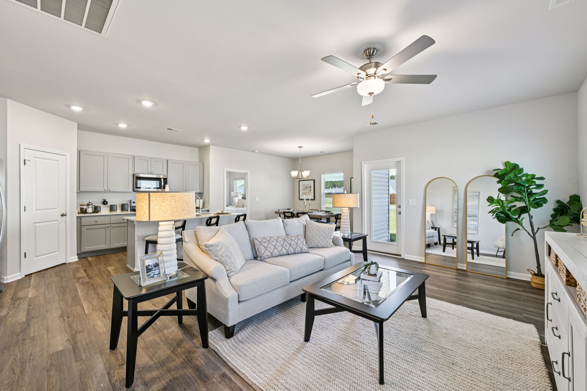 22 Staples Mill DR NW-S3103-007