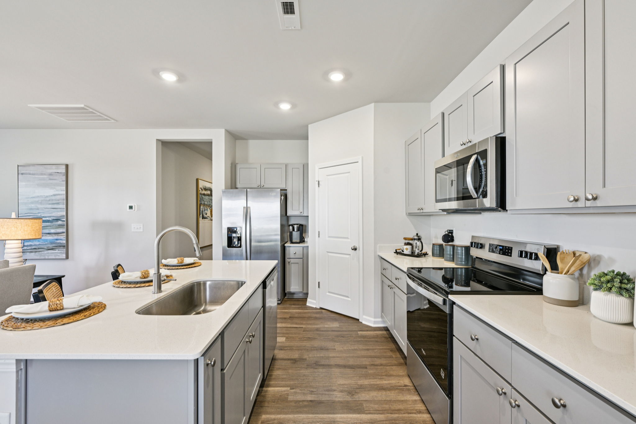 22 Staples Mill DR NW-S3103-012