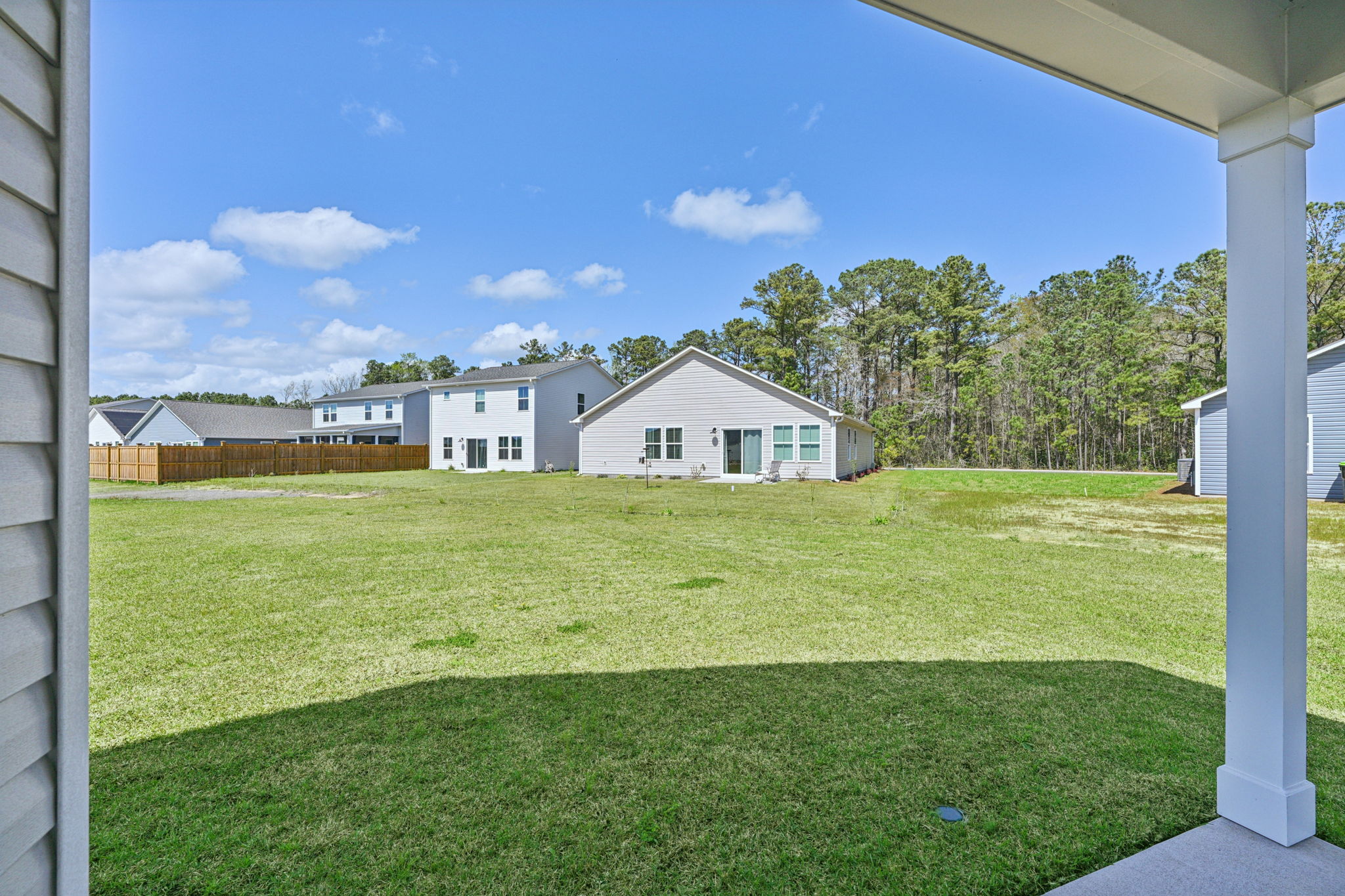 22 Staples Mill DR NW-S3103-028