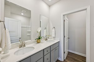 22 Staples Mill DR NW-S3103-022