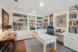 Home Office/Study with Built ins