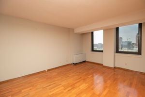 09-Bedroom