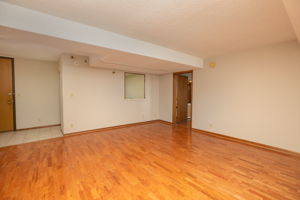 04-Living Room