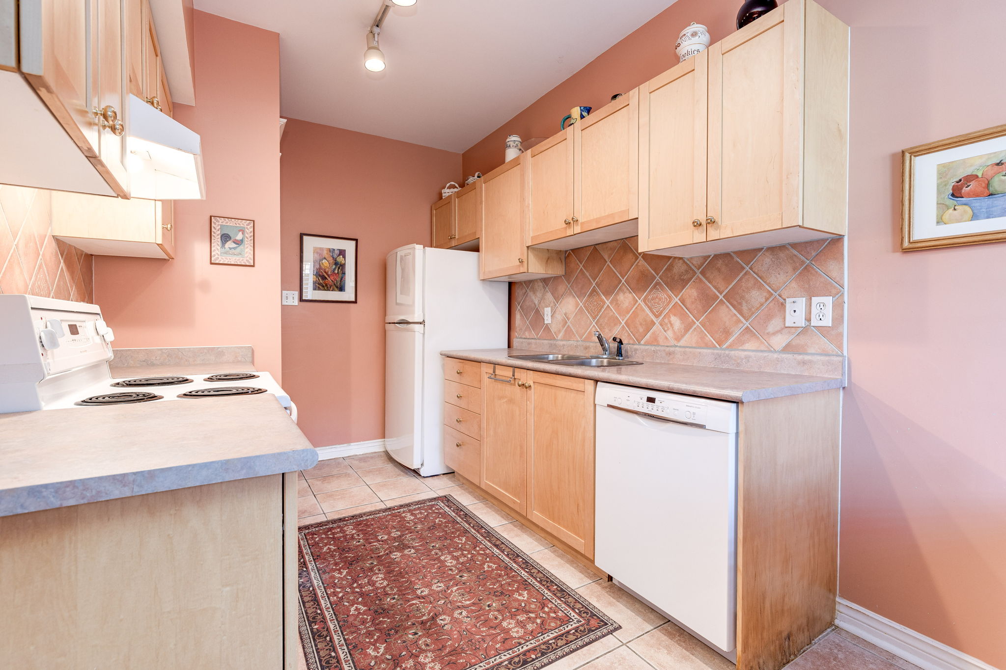 Newmarket property showcase — delivered property photograph 16