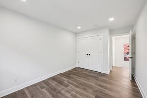 Eastern Ave-S2410-046.jpg