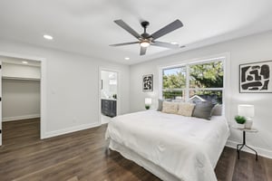 Eastern Ave-S2410-049.jpg