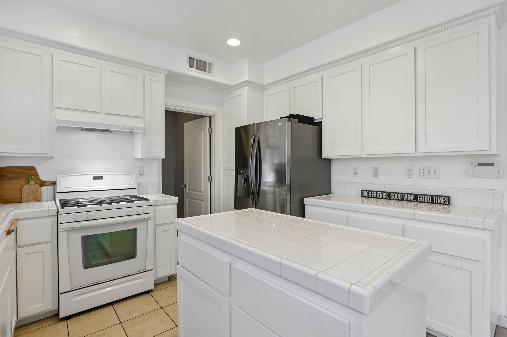 Golden Brook Ln-S1706-018.jpg