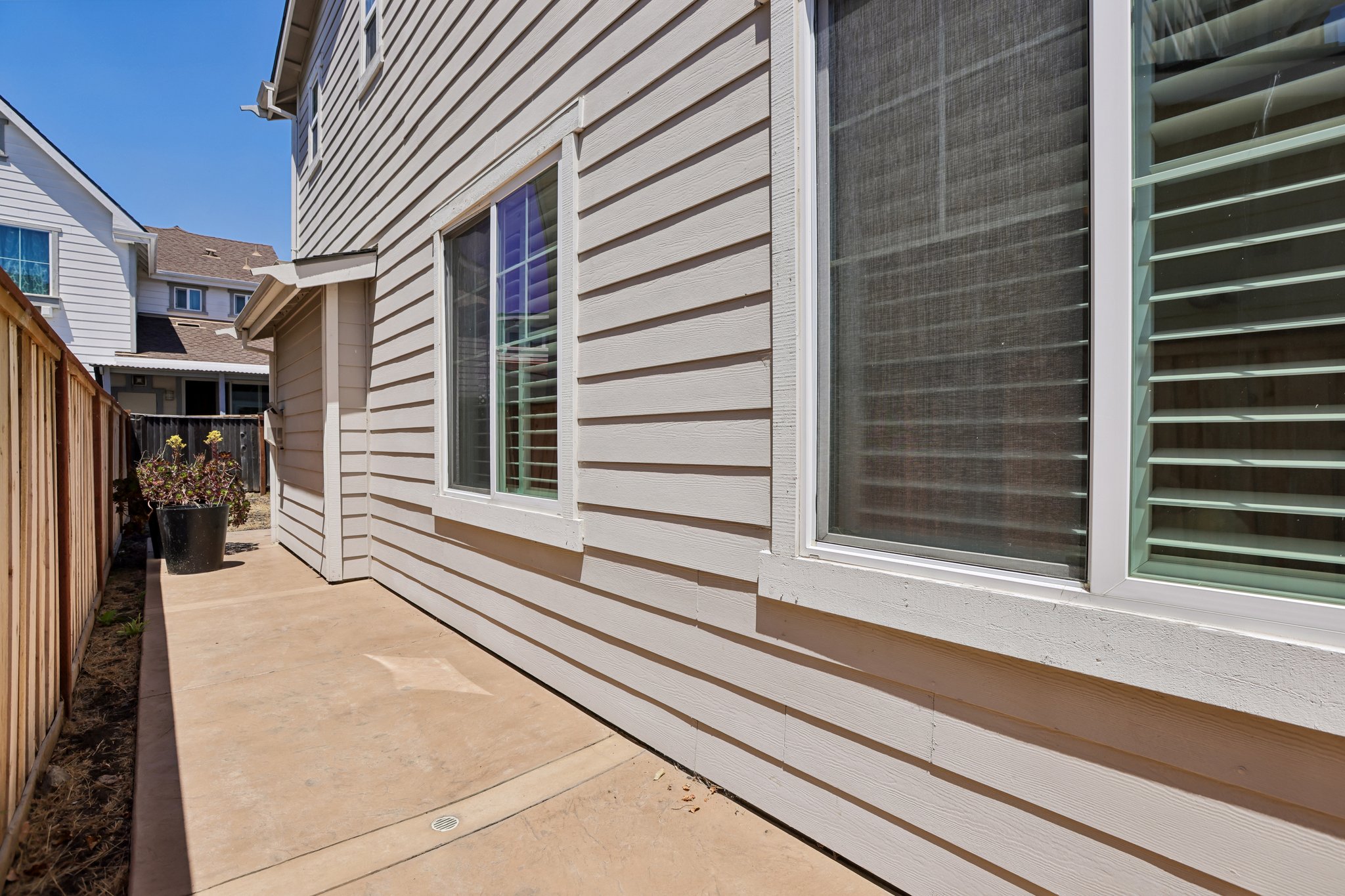 Golden Brook Ln-S1706-045.jpg