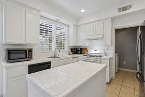 Golden Brook Ln-S1706-017.jpg