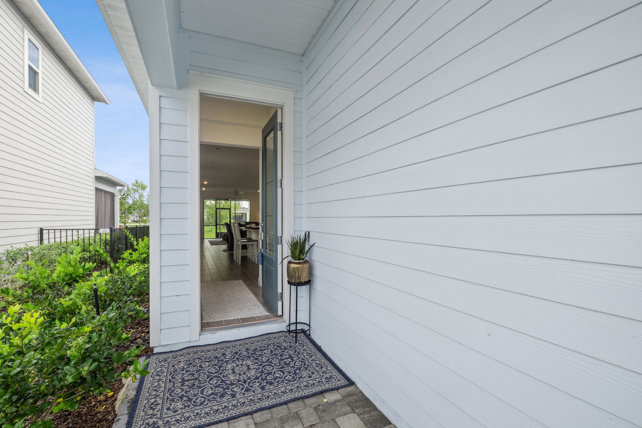 Front Entry Detail