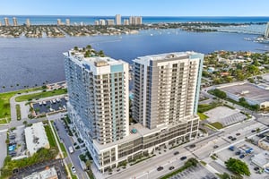 Lake Shore Dr-S2310-034.jpg