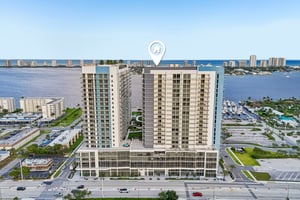 Lake Shore Dr-S2310-036.jpg