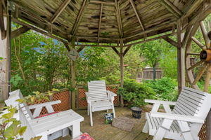  Photo 48