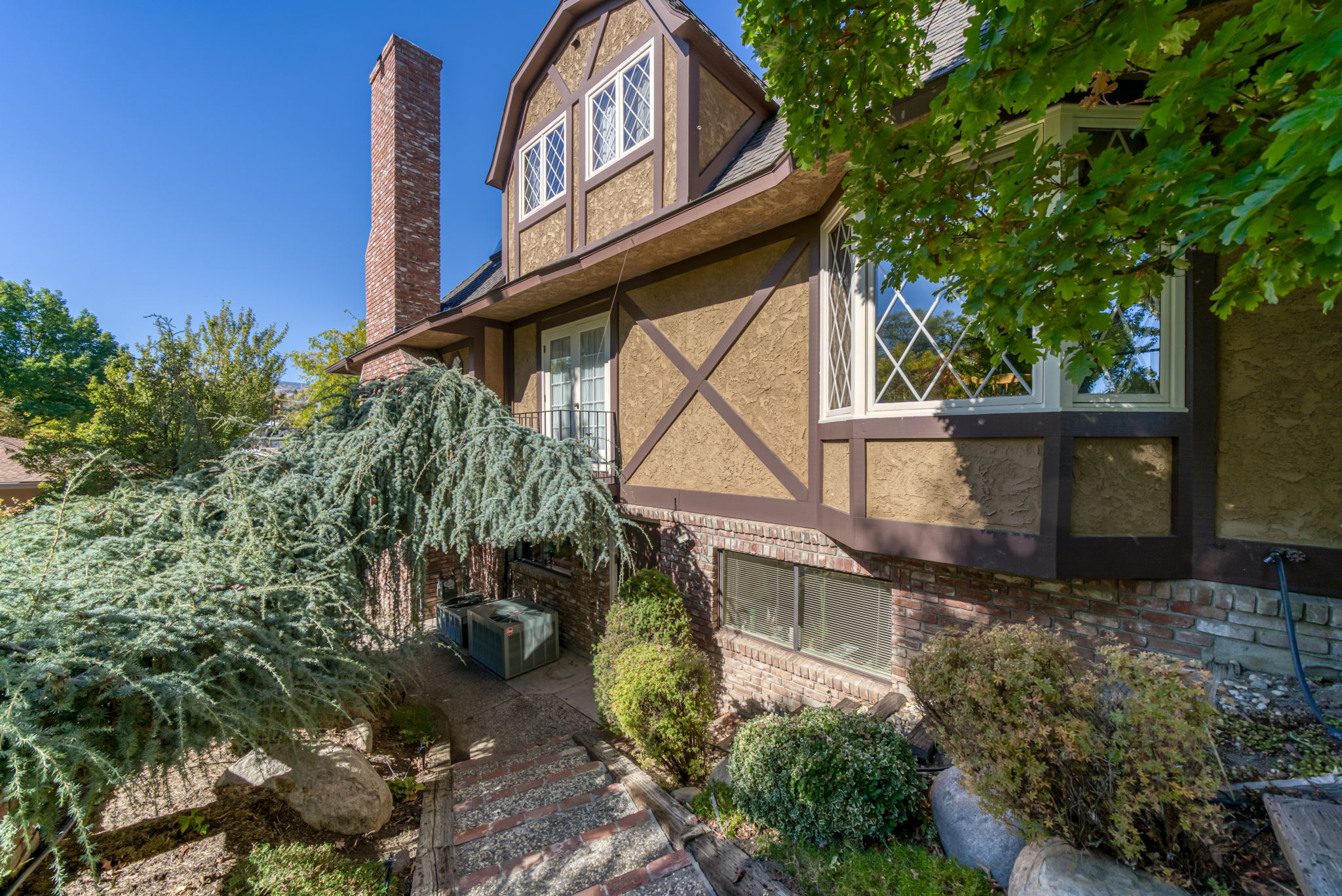 220 Moore Ln, Reno, NV 89509, USA Photo 26