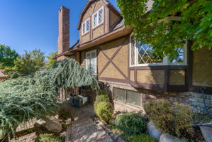 220 Moore Ln, Reno, NV 89509, USA Photo 25