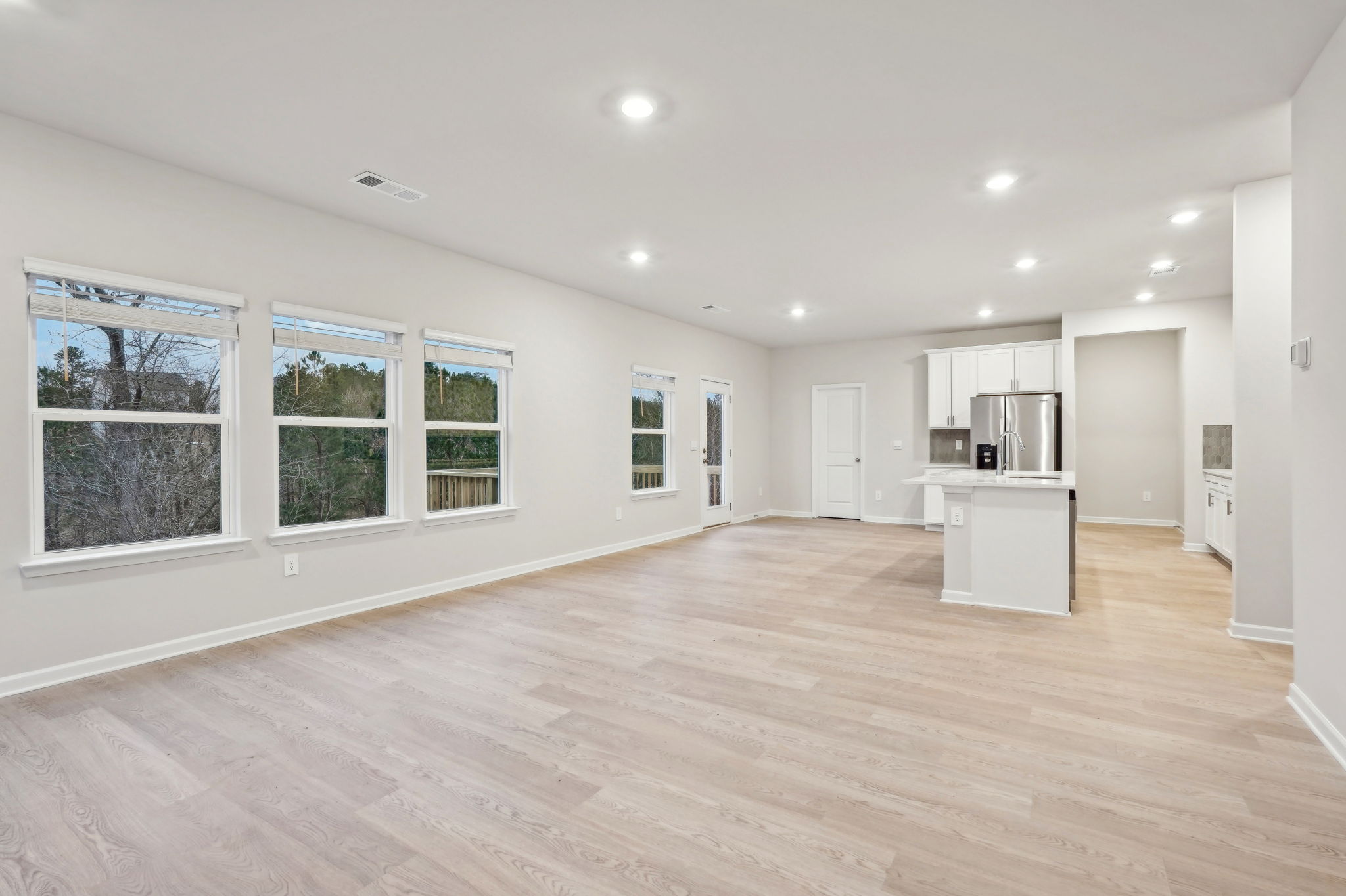 Atlanta - Ivey Township - 220 Proust Circle, Dallas, GA 30132 - 010