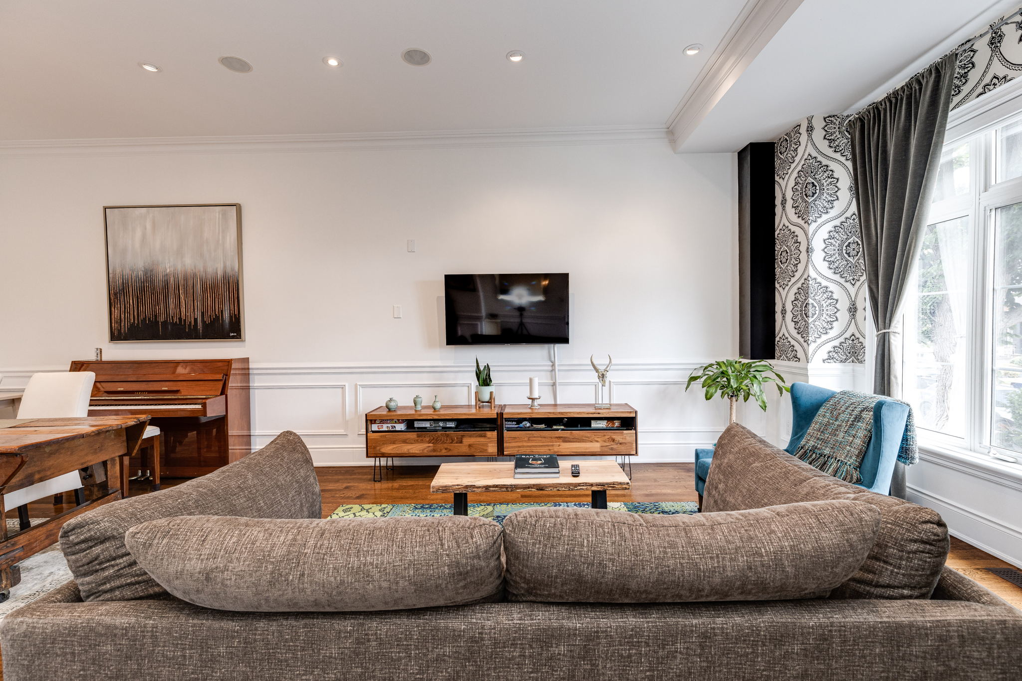 Toronto property showcase — delivered property photograph 5
