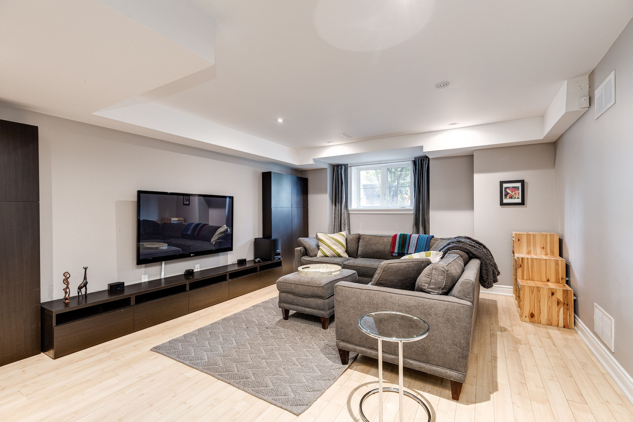 Toronto property showcase — delivered property photograph 36