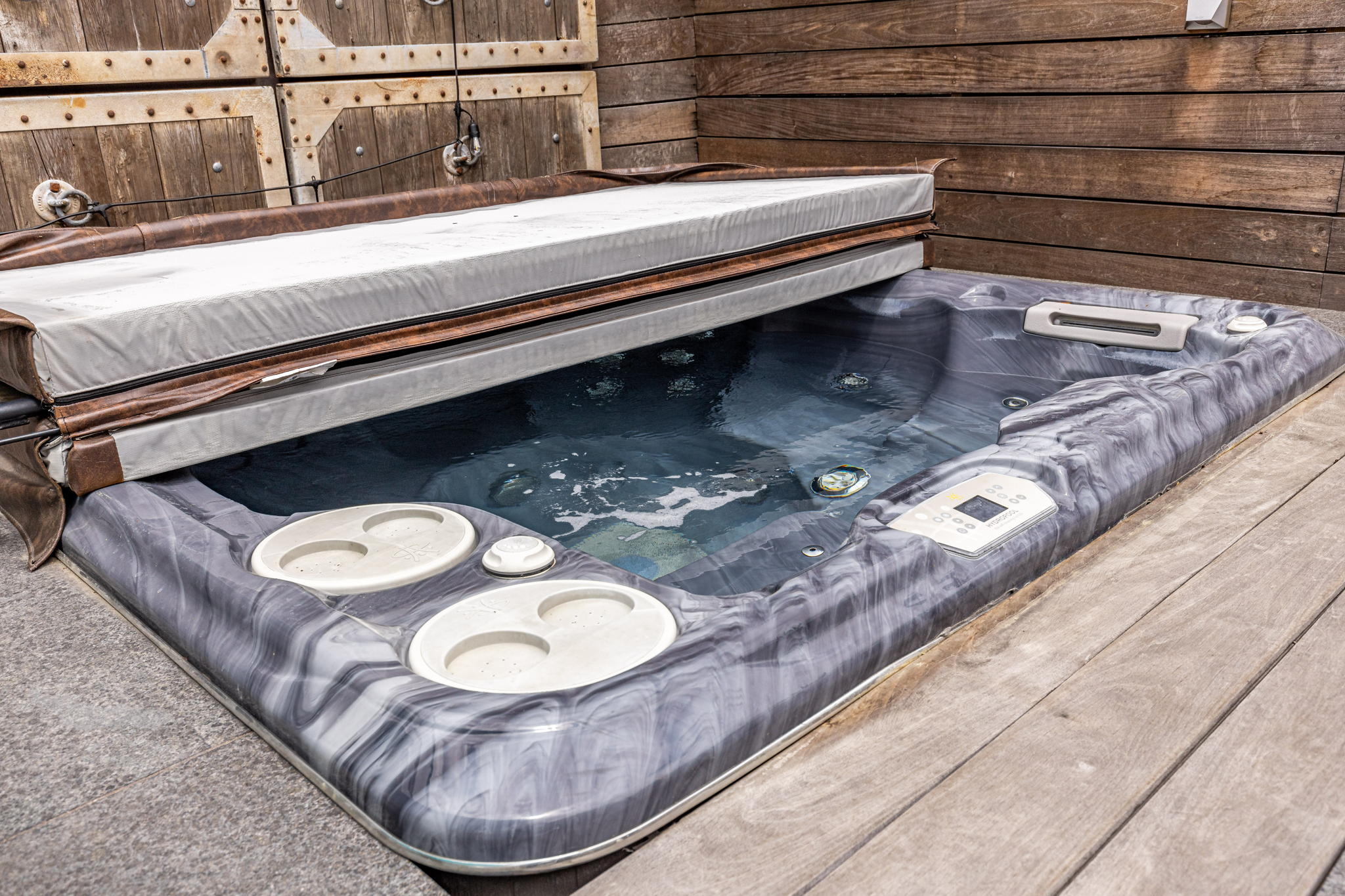 Toronto property showcase — delivered property photograph 85