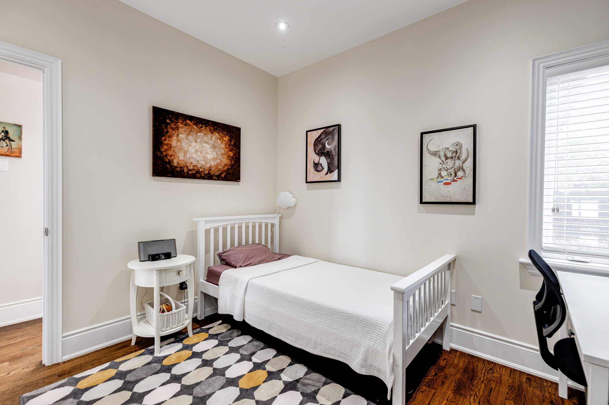 Toronto property showcase — delivered property photograph 30