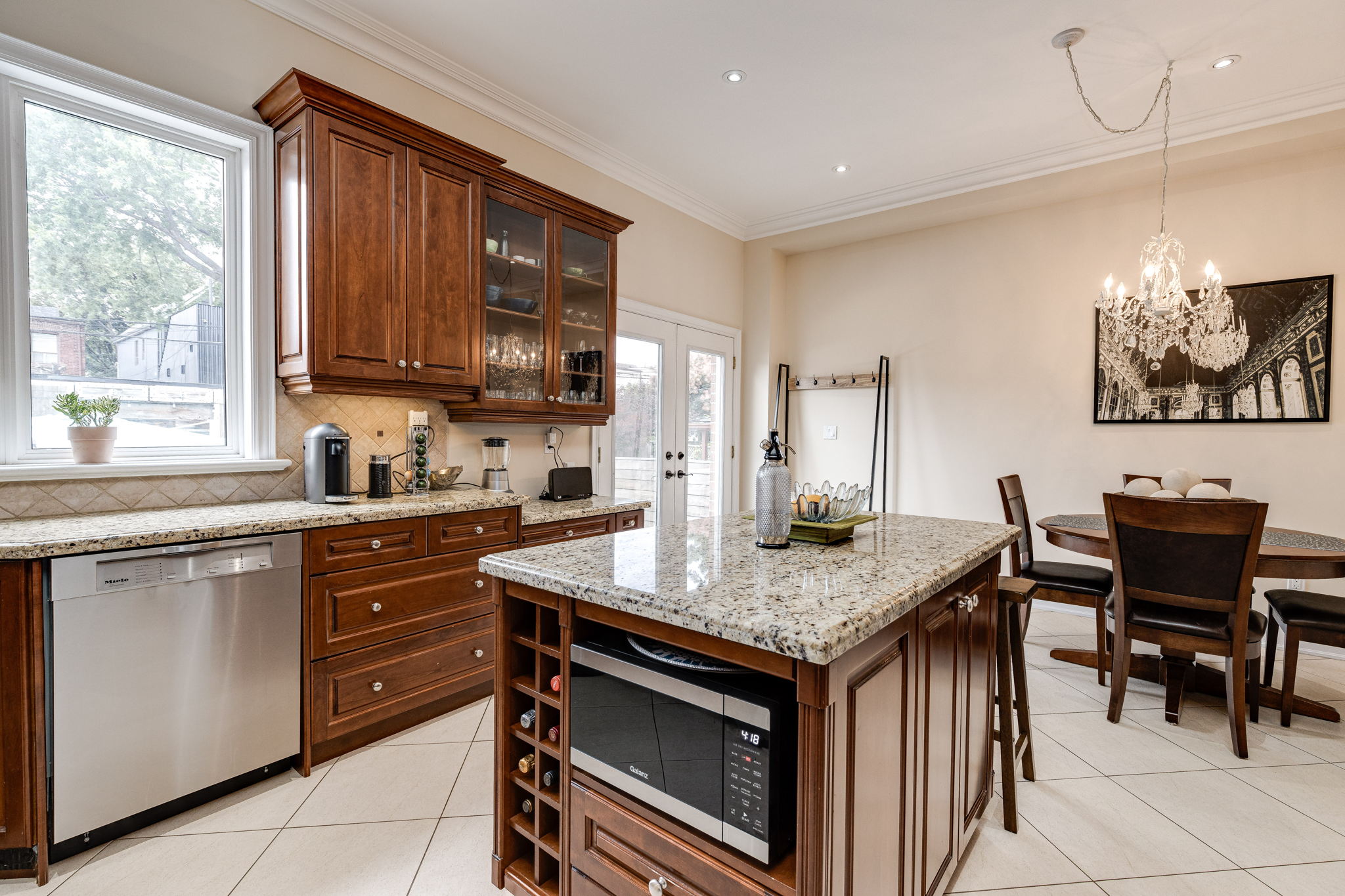 Toronto property showcase — delivered property photograph 21