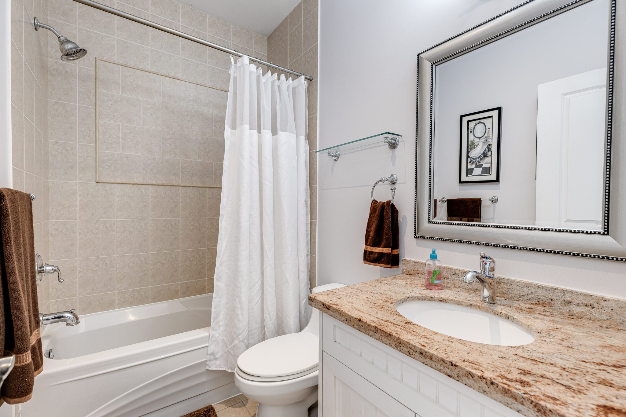 Toronto property showcase — delivered property photograph 31