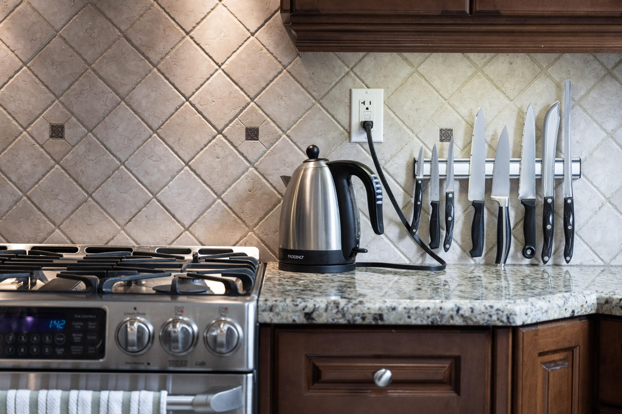 Toronto property showcase — delivered property photograph 50
