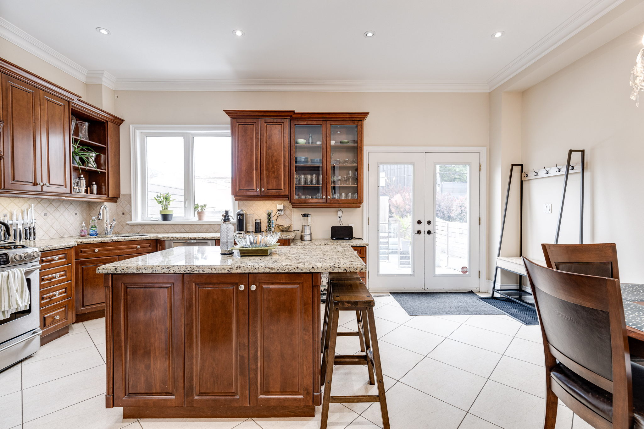 Toronto property showcase — delivered property photograph 15