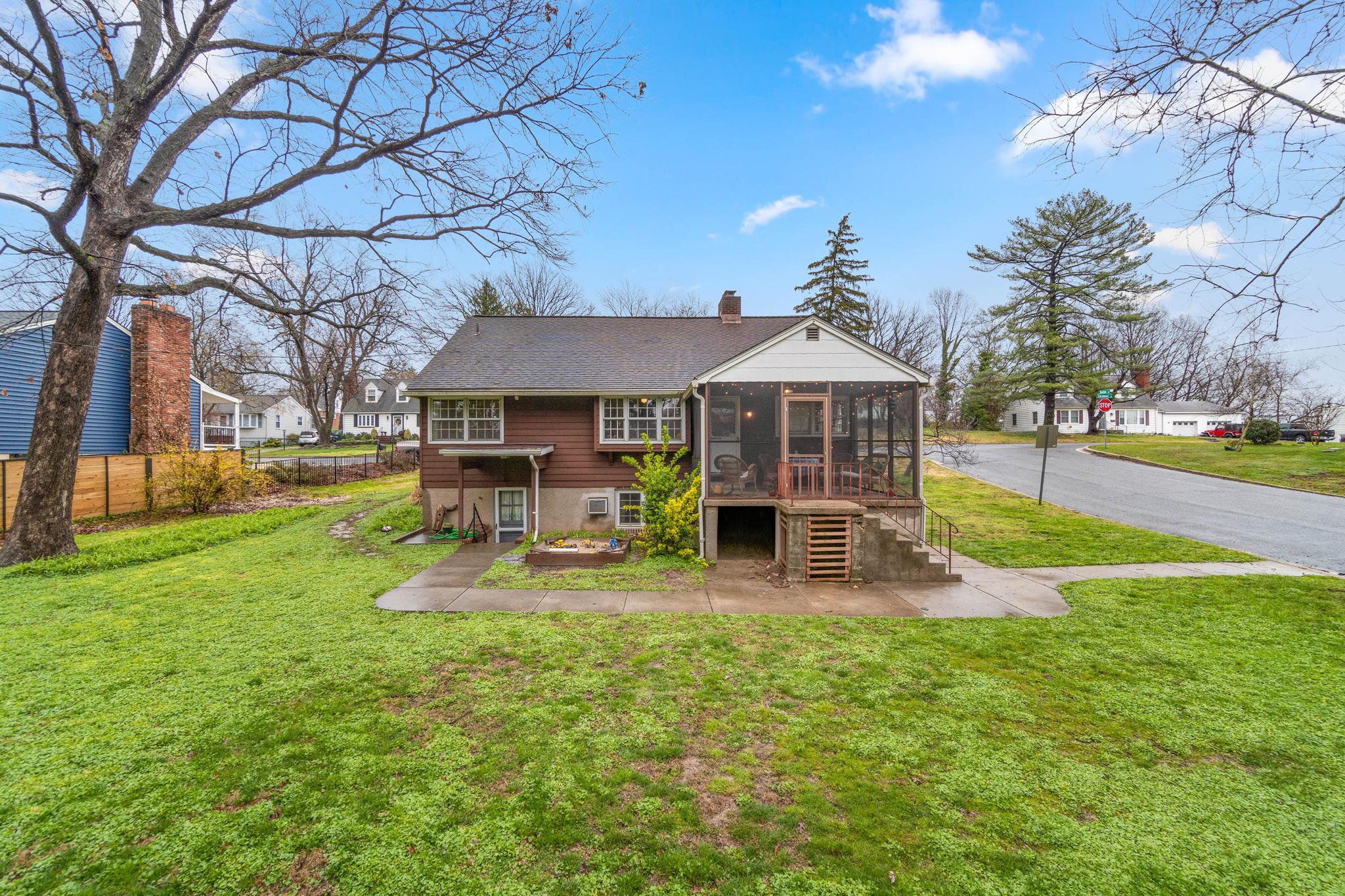 220 Sycamore Rd, Linthicum Heights, MD 21090, USA Photo 46